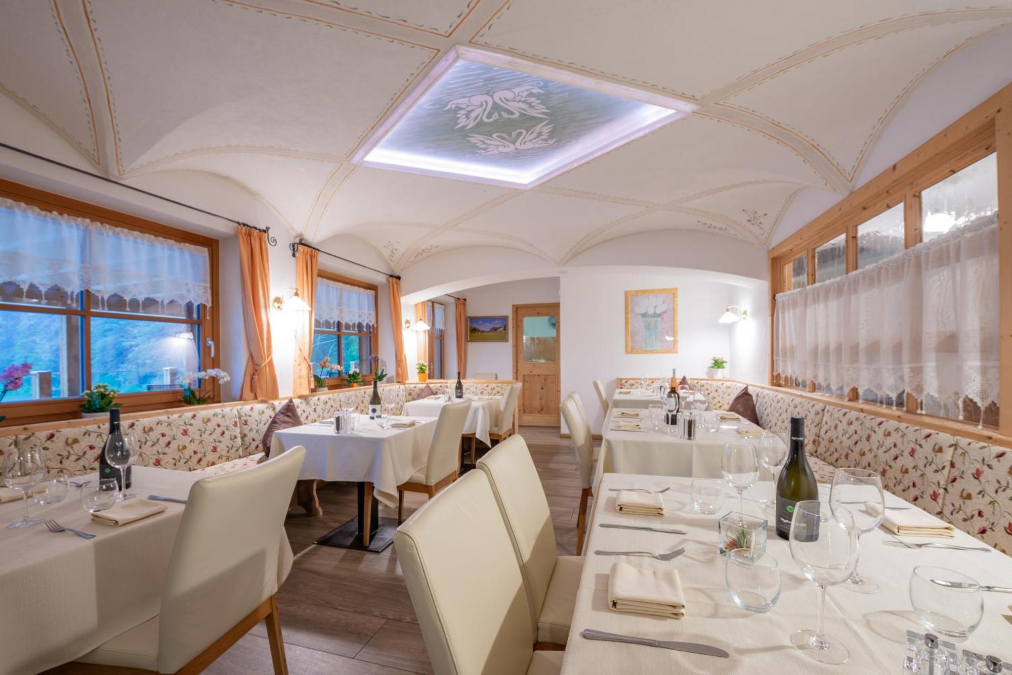 סן ויג'יליו די מרבה Hotel Lago Della Creta מראה חיצוני תמונה