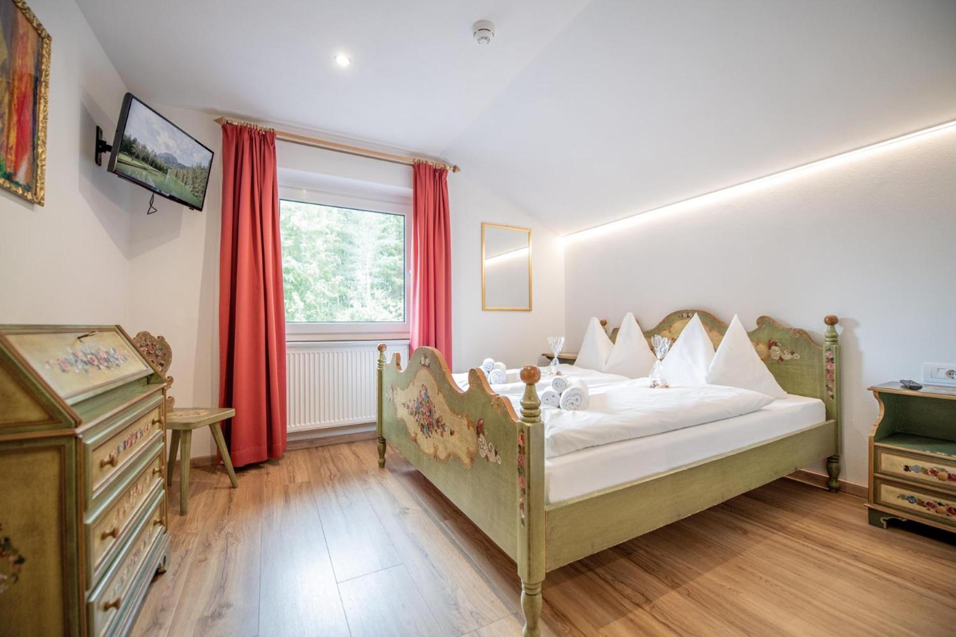 סן ויג'יליו די מרבה Hotel Lago Della Creta מראה חיצוני תמונה