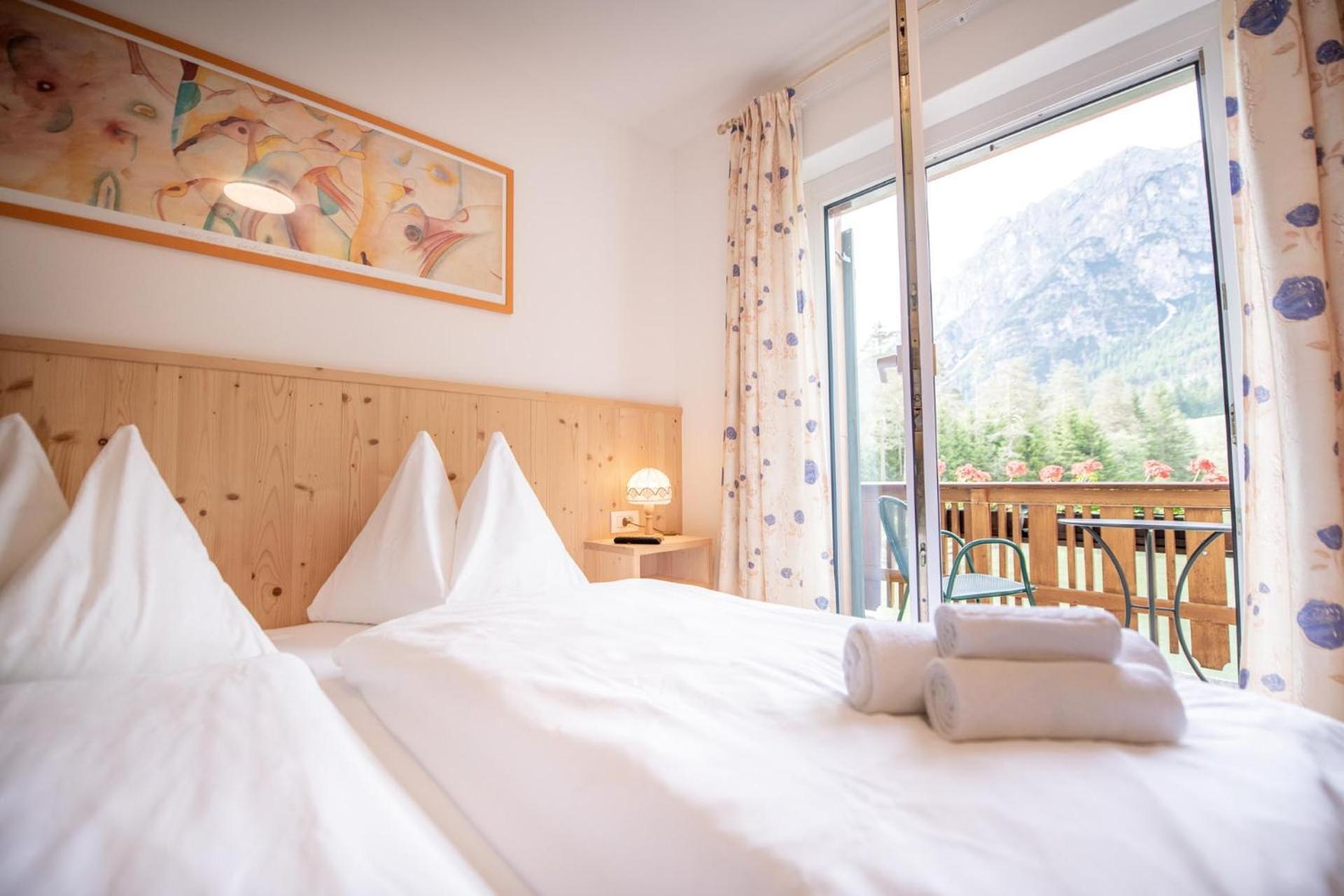 סן ויג'יליו די מרבה Hotel Lago Della Creta מראה חיצוני תמונה